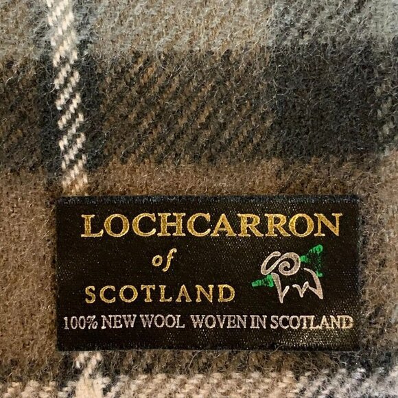 Lacharron Adults New Wool Plaid Tartan Fringe Med Length Wool Scarf - Picture 5 of 9